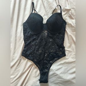 Lace Lingerie bodysuit from Revamped / Urban Behavior, new with tags size XL